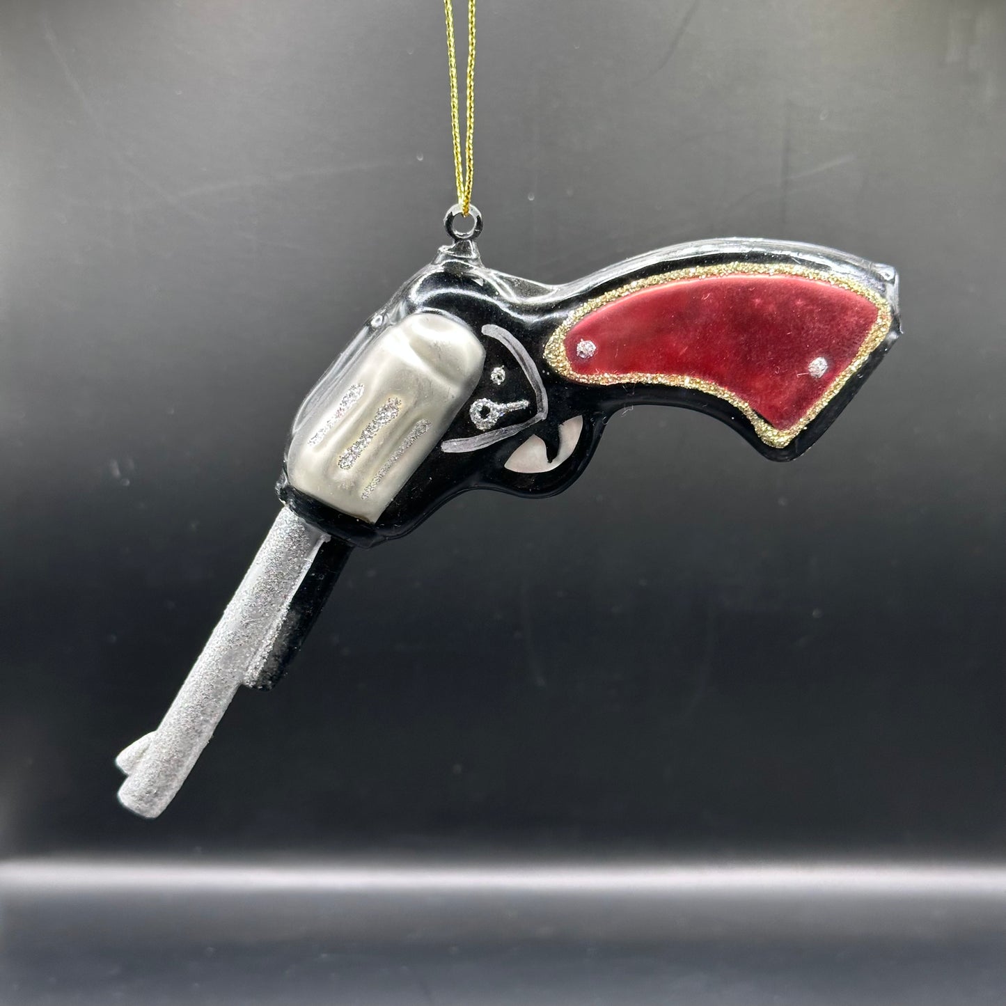 Kerstbal Revolver