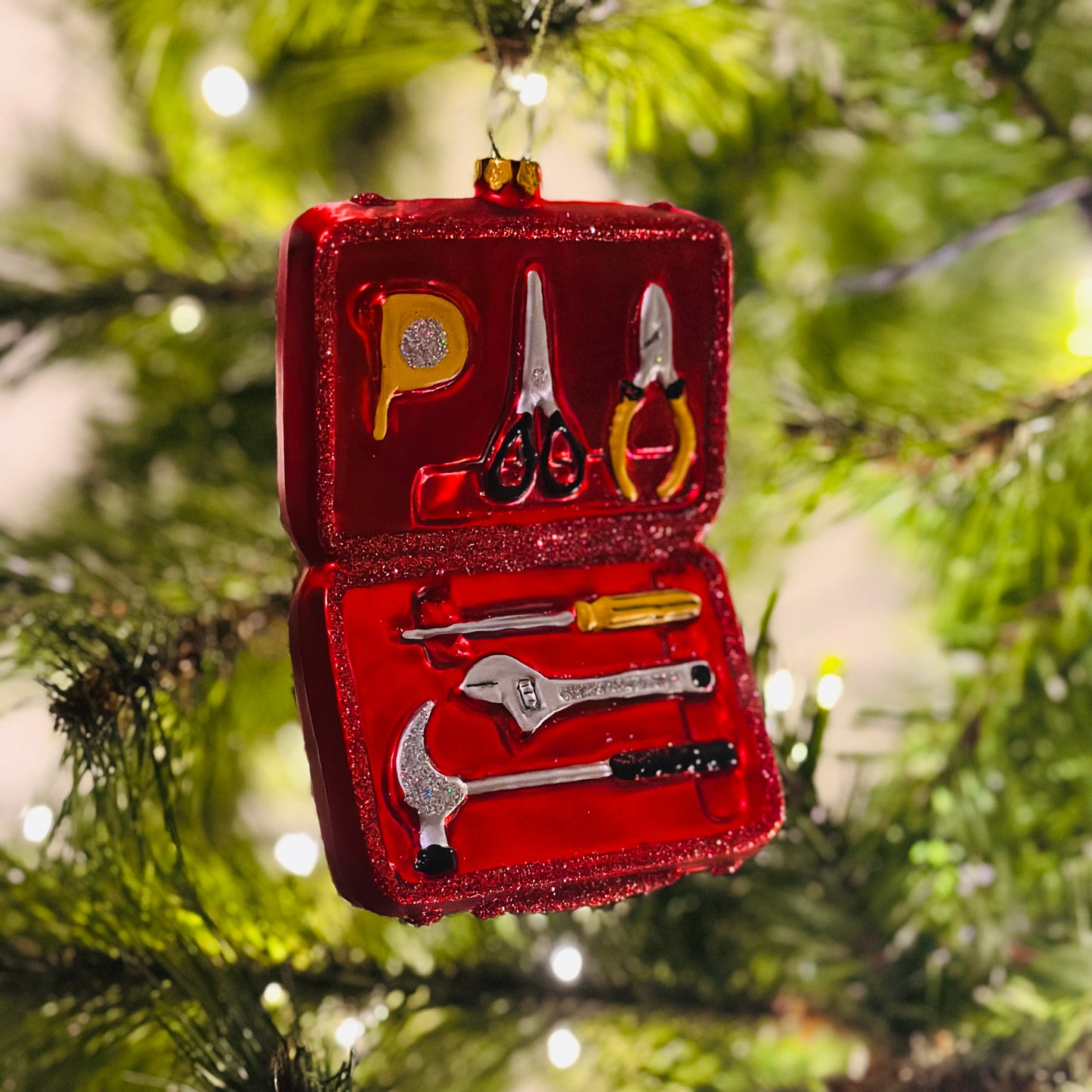 Kerstbal Gereedschapskist